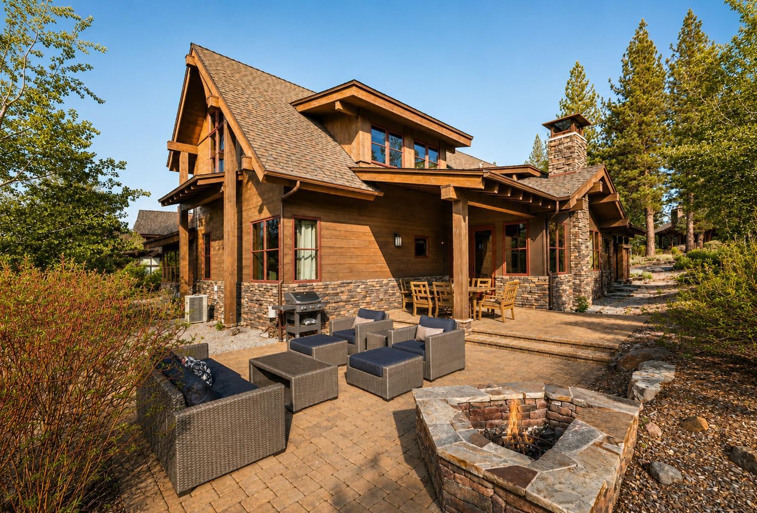 10120 Sagebrush Court Property Photo 9