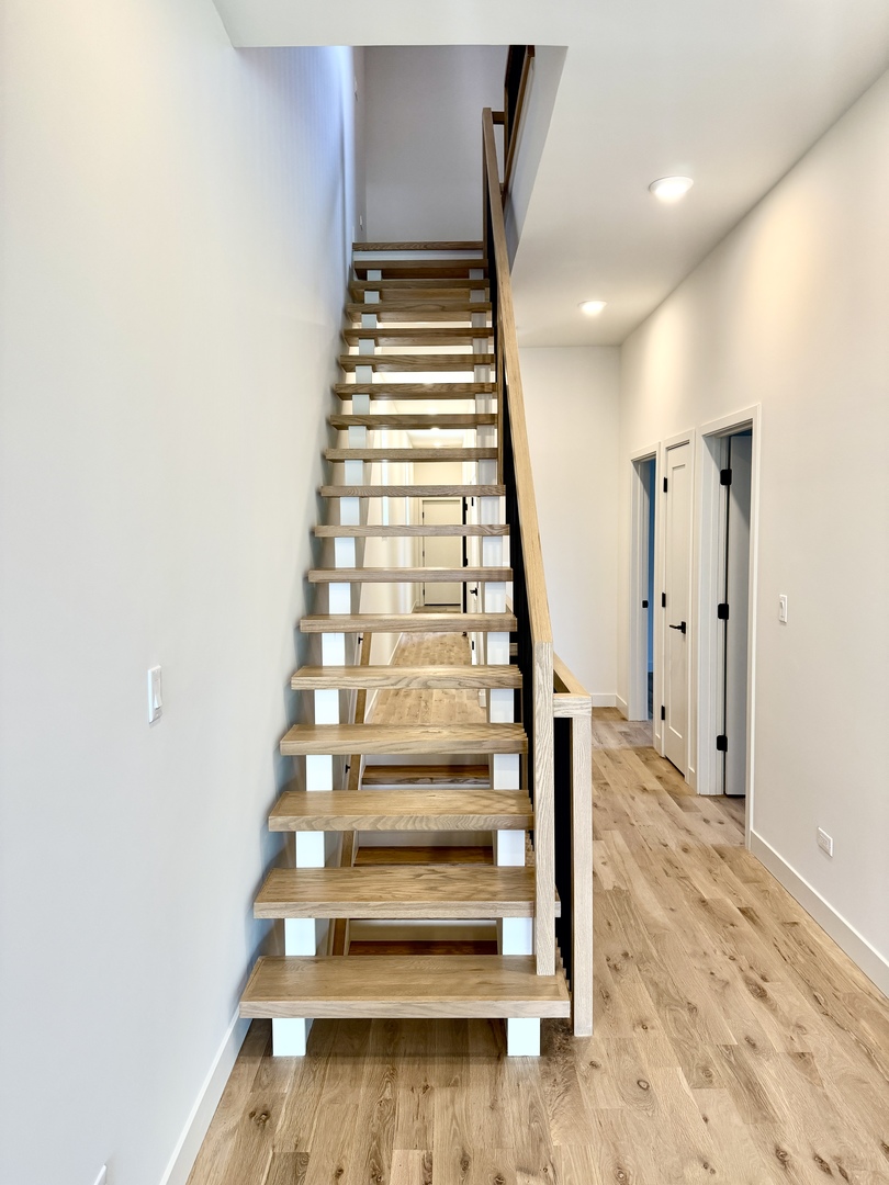 4130 S Calumet Avenue Property Photo 25