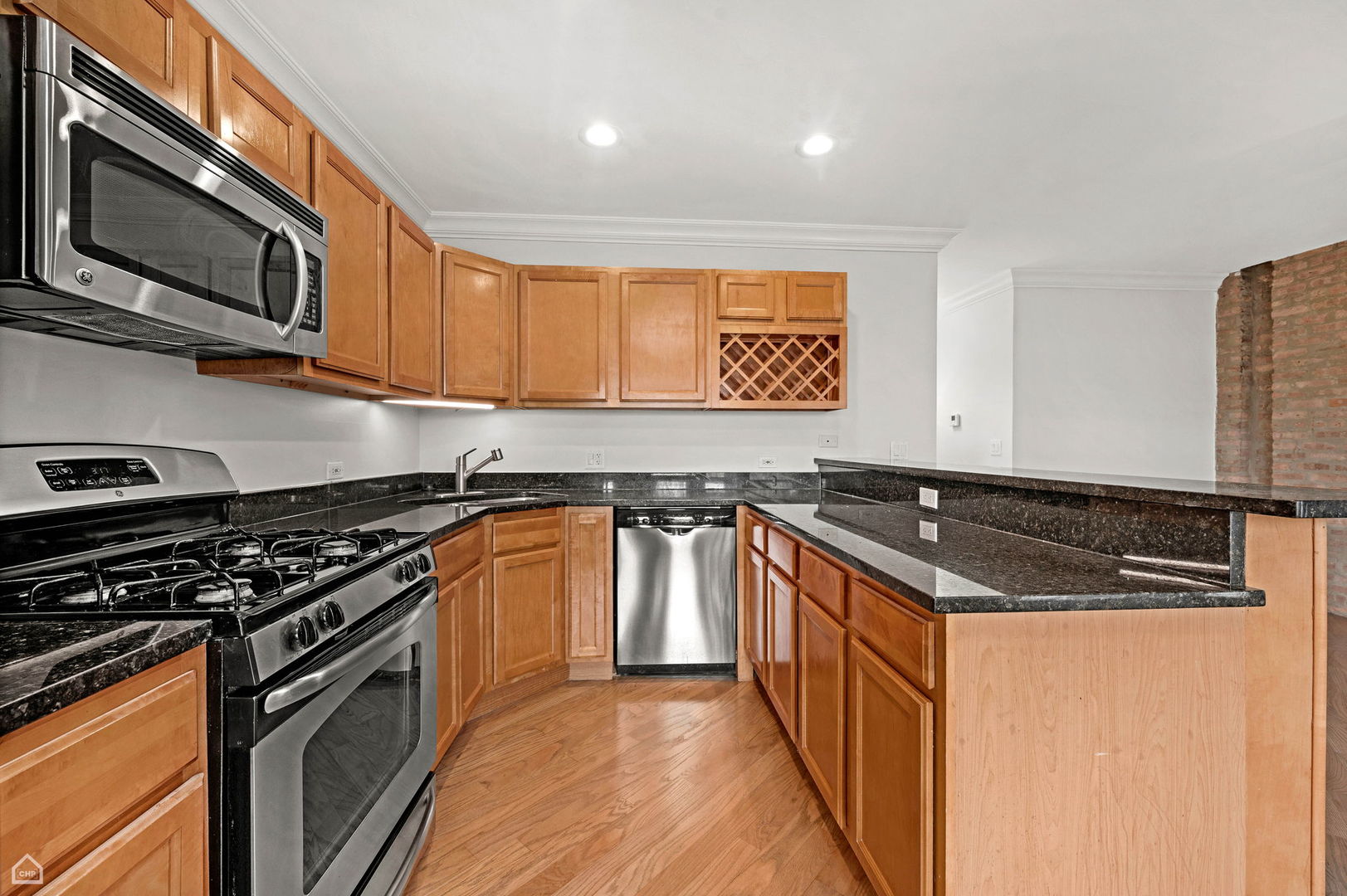 4240 S Calumet Avenue Property Photo 50