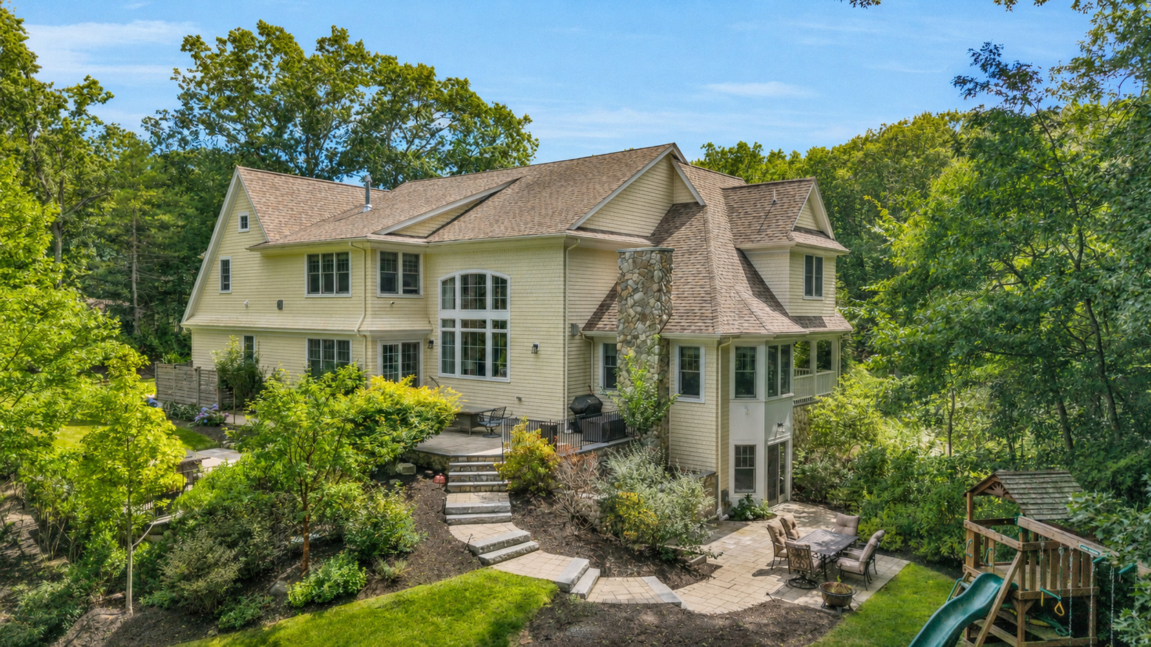 25 Holly Circle Property Photo 19
