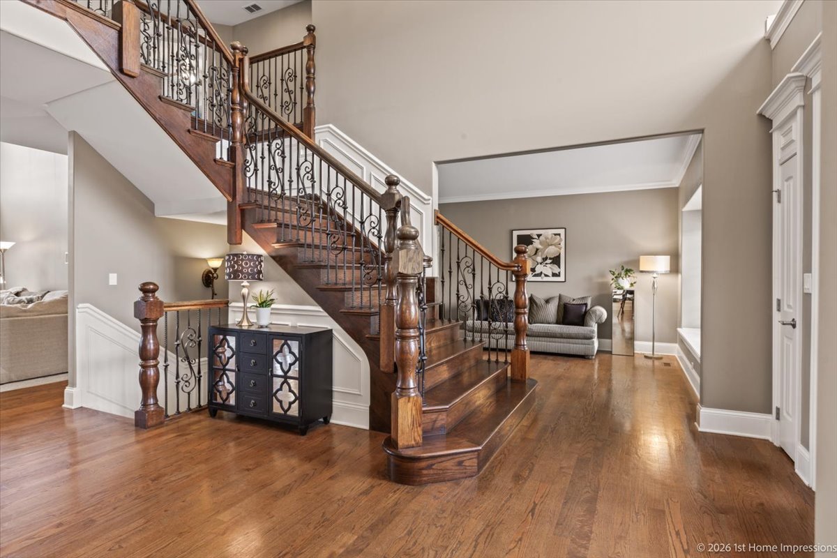 8580 Stone Creek Boulevard Property Photo 3