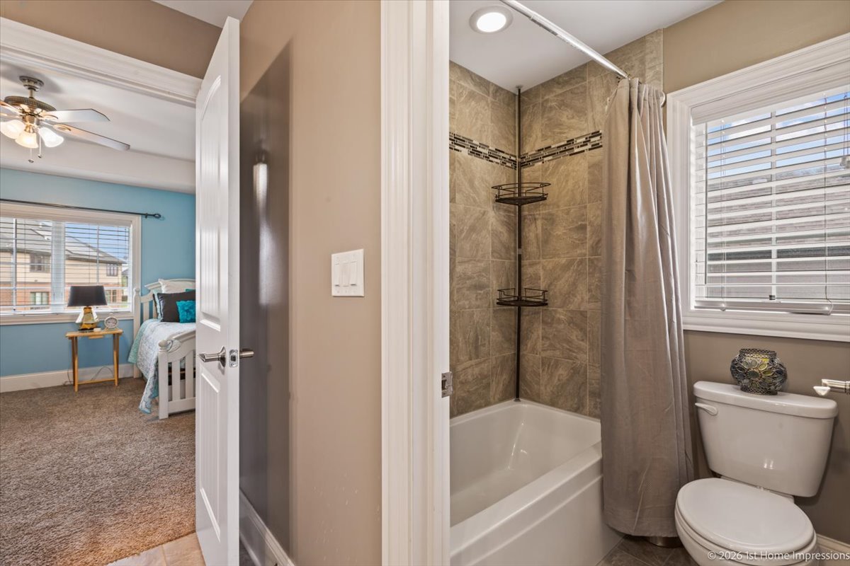 8580 Stone Creek Boulevard Property Photo 27