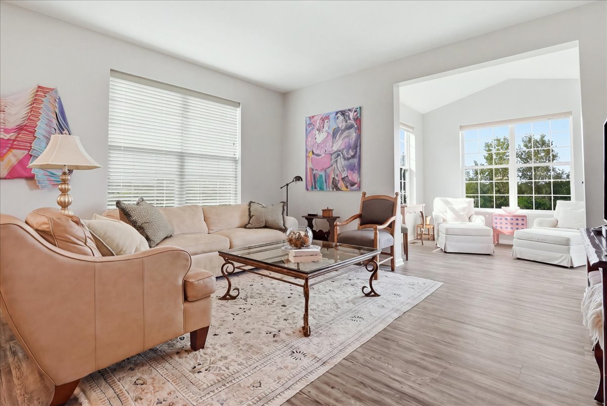 1812 Alta Drive Property Photo 11