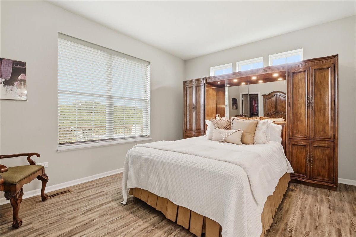 1812 Alta Drive Property Photo 12