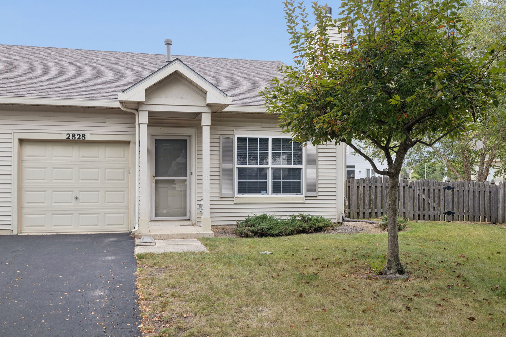 2828 Rebecca Court Property Photo 1