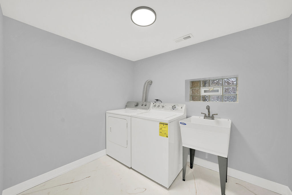6345 S Honore Street Property Photo 24