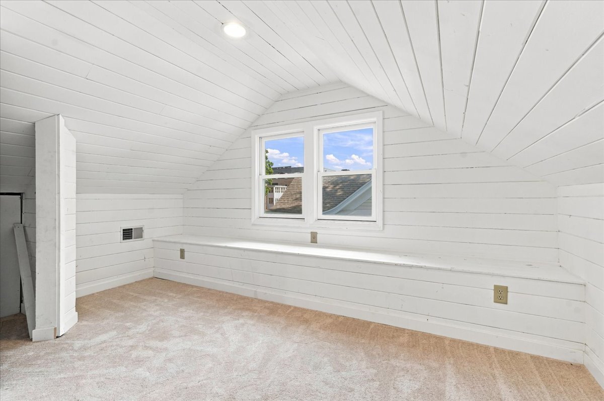 1626 Madison Street Property Photo 43