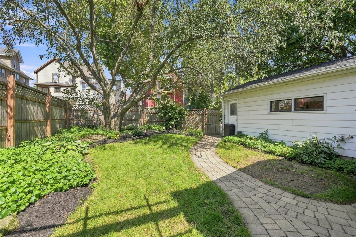 1626 Madison Street Property Photo 45