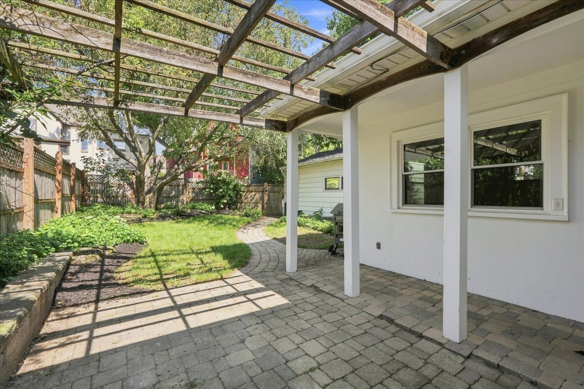 1626 Madison Street Property Photo 46