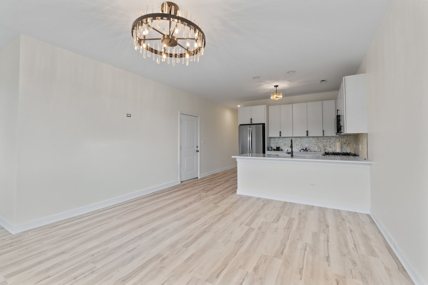 4447 S Calumet Avenue Property Photo 22