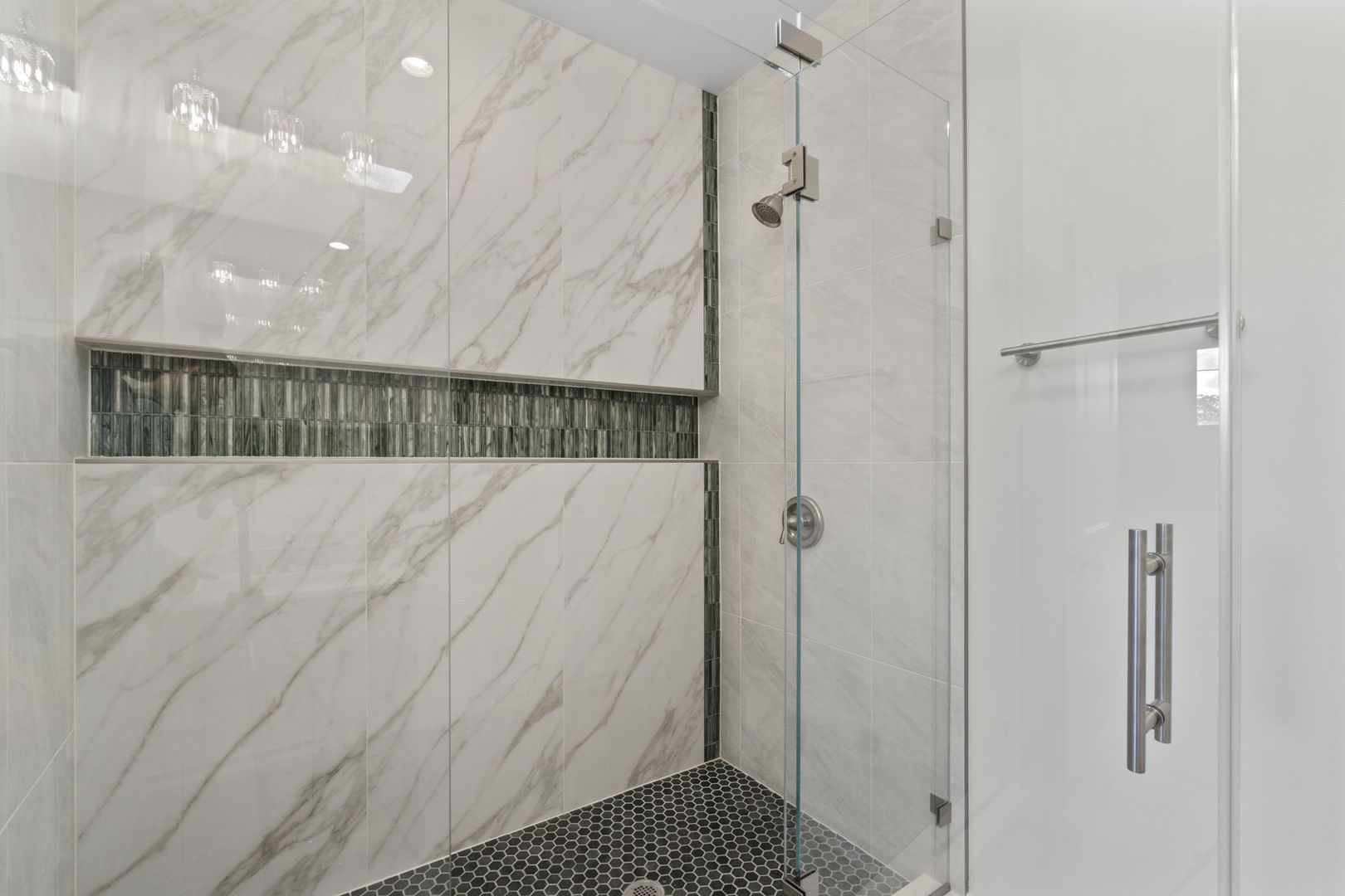 4447 S Calumet Avenue Property Photo 33