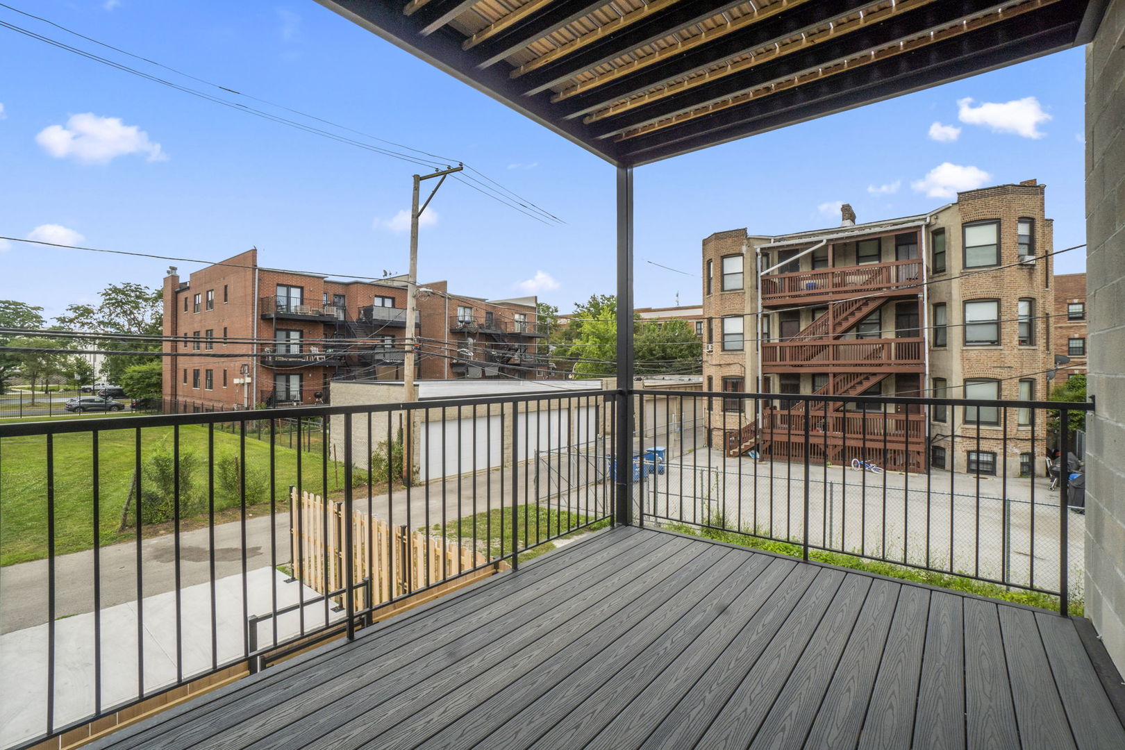4447 S Calumet Avenue Property Photo 34