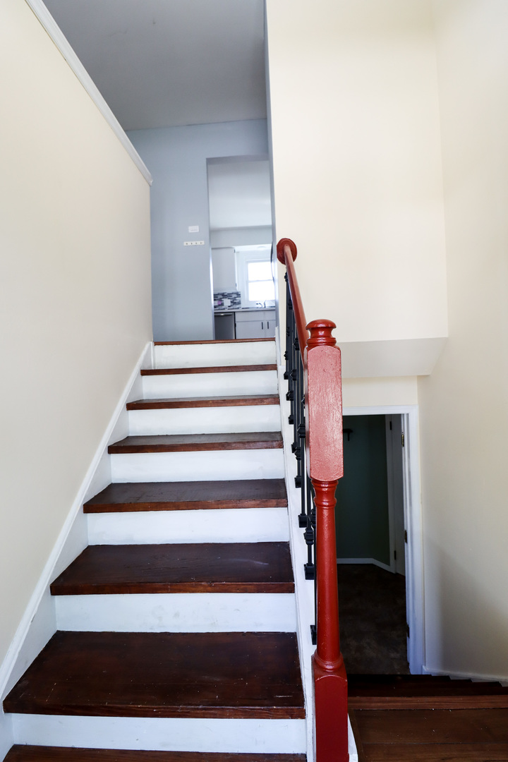500 N Westwood Avenue Property Photo 2