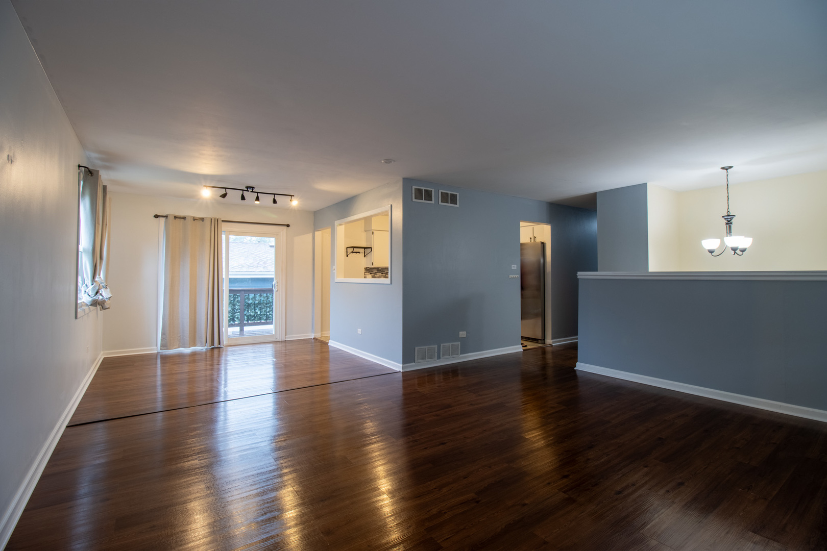 500 N Westwood Avenue Property Photo 6