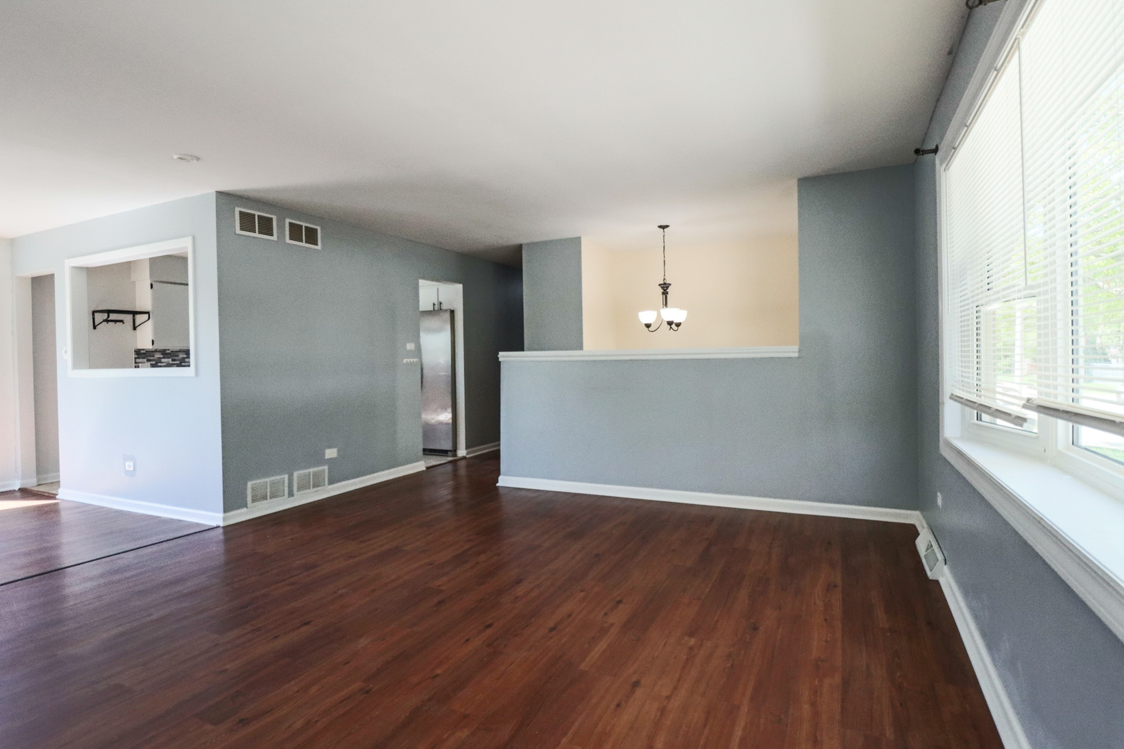 500 N Westwood Avenue Property Photo 9