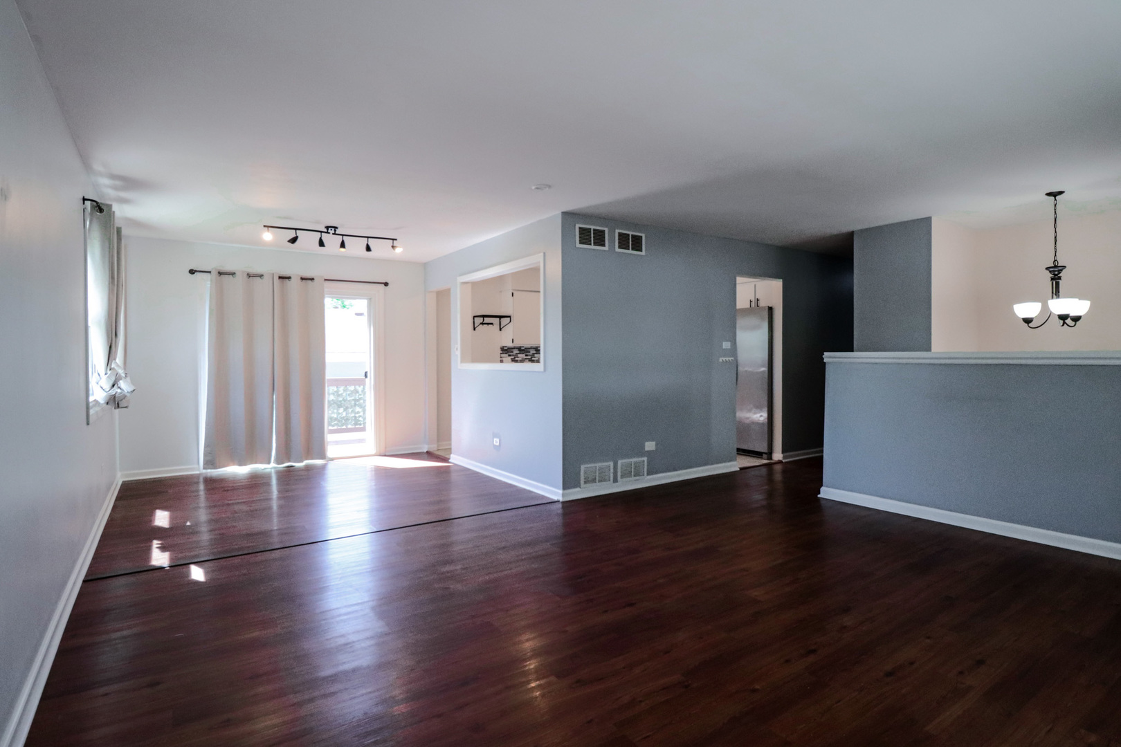 500 N Westwood Avenue Property Photo 10