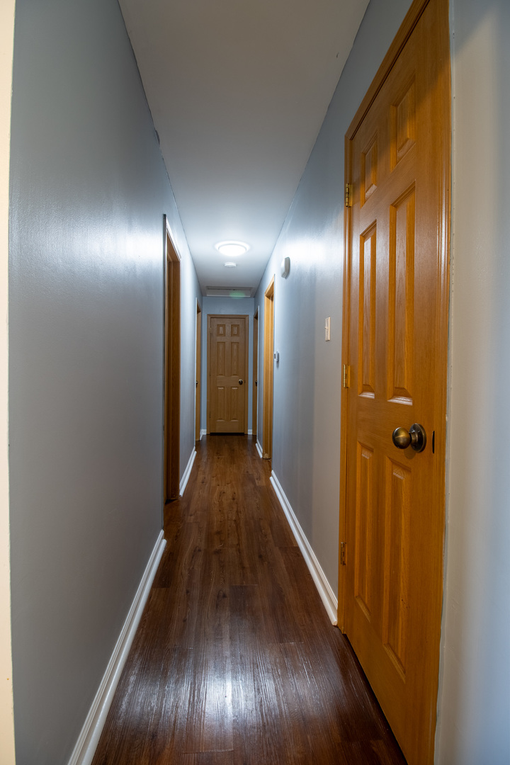 500 N Westwood Avenue Property Photo 14