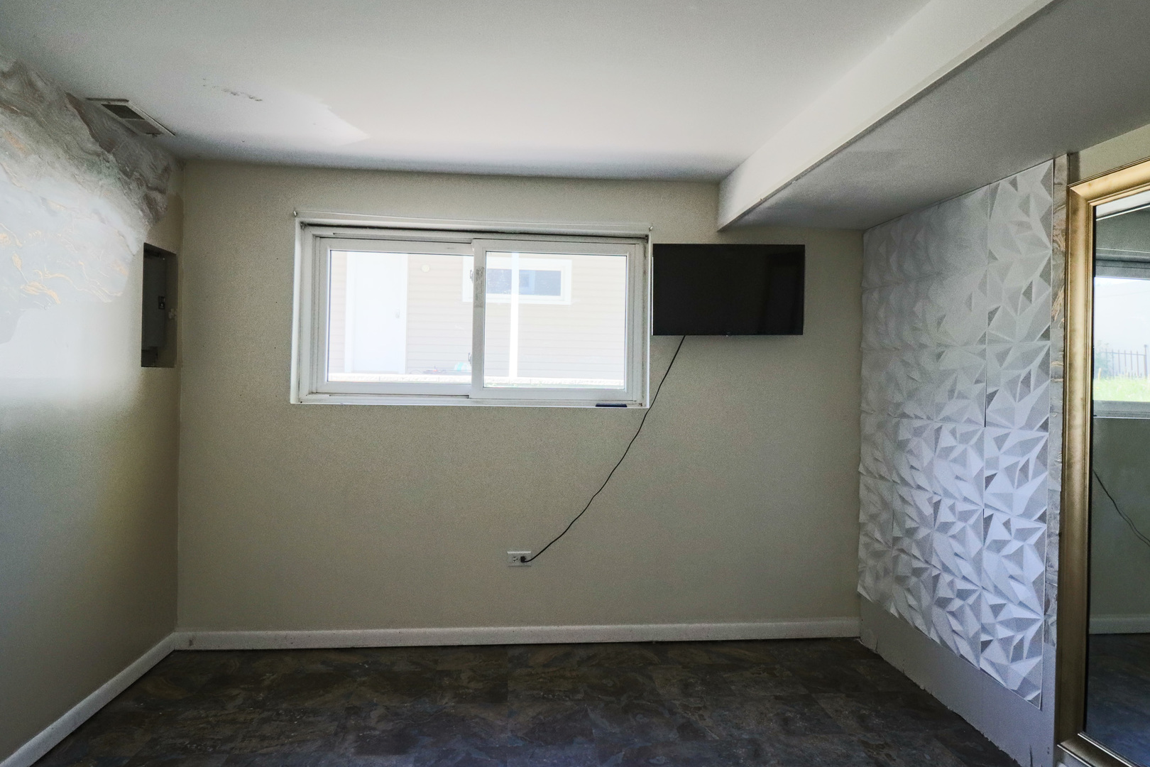500 N Westwood Avenue Property Photo 27