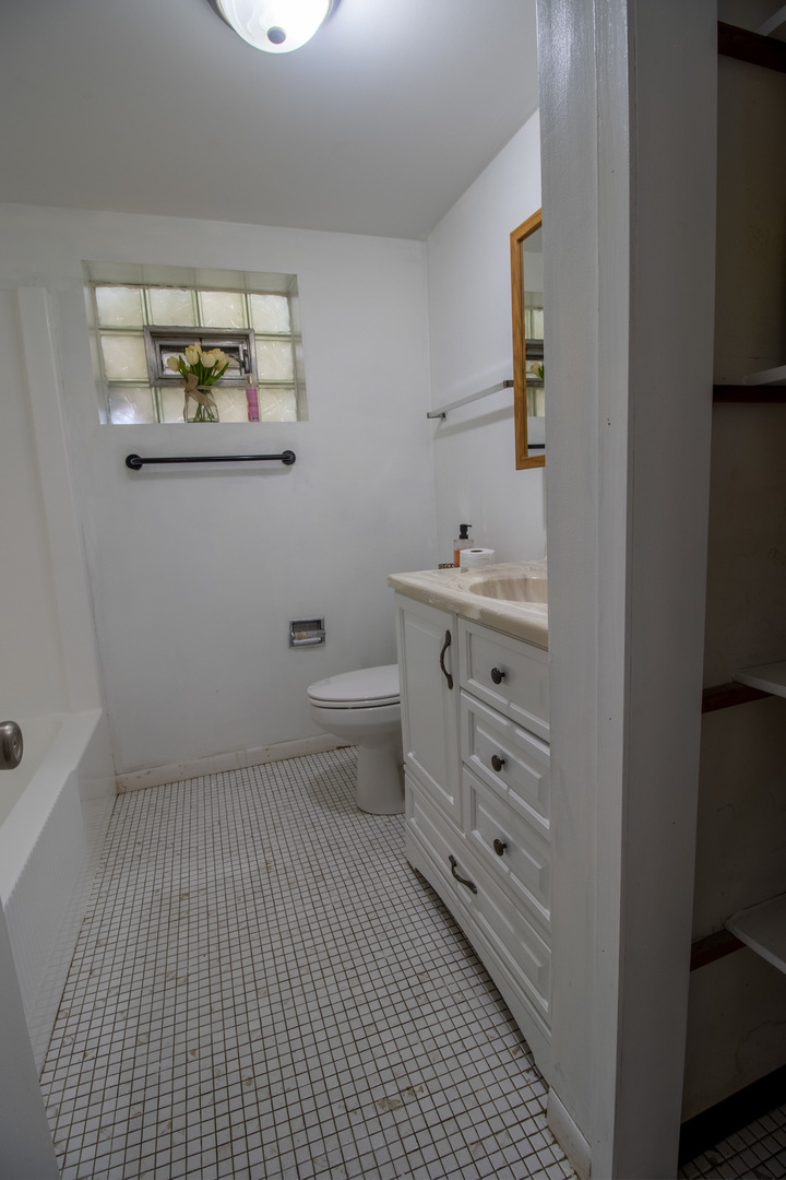 500 N Westwood Avenue Property Photo 31