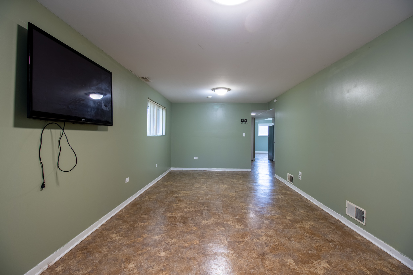 500 N Westwood Avenue Property Photo 37