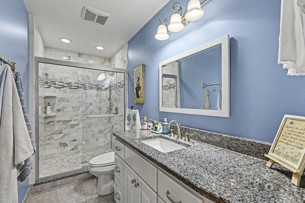3843 W 107th Place Property Photo 16
