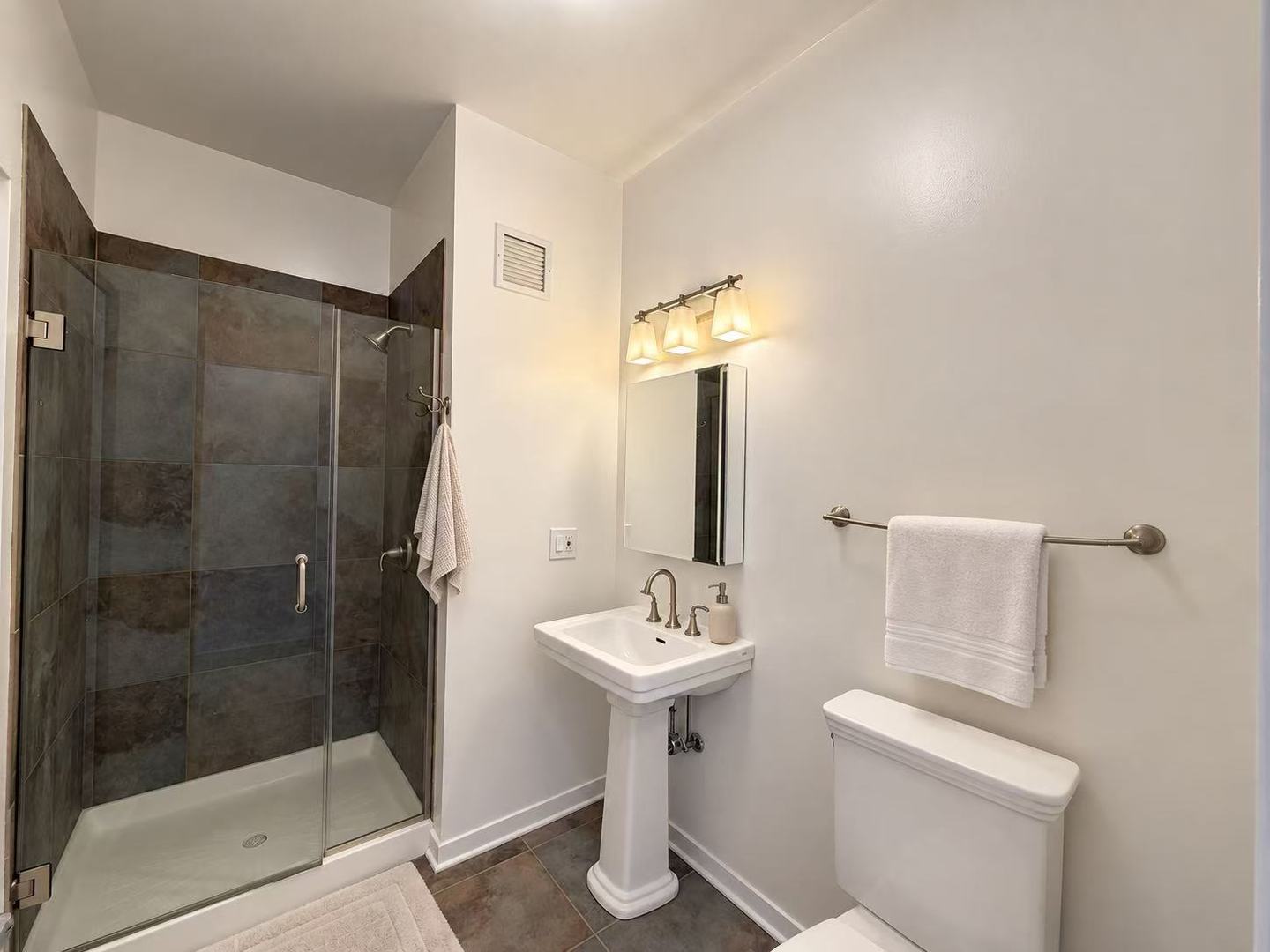 757 N Orleans Street 1912 Property Photo 16