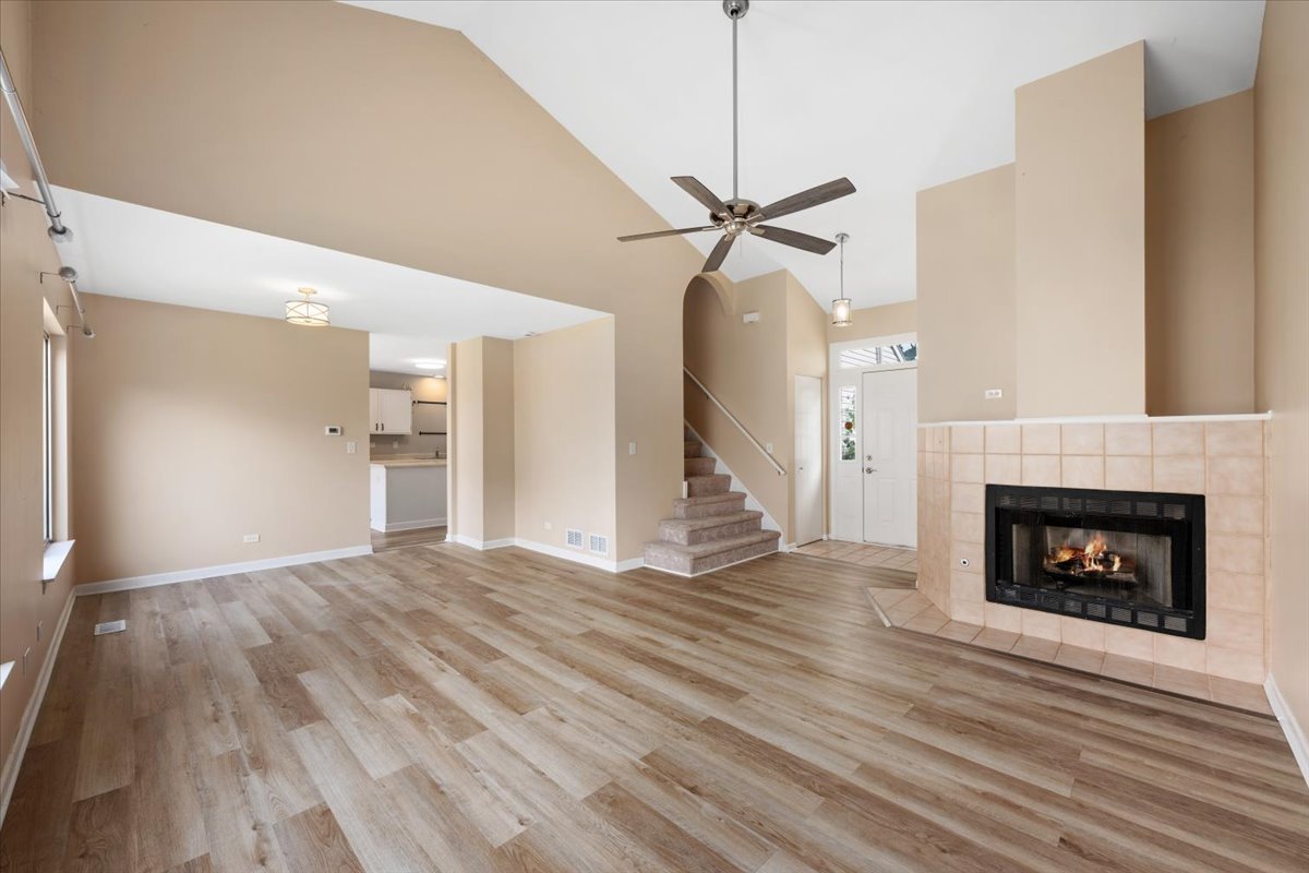 4233 Springlake Drive Property Photo 7