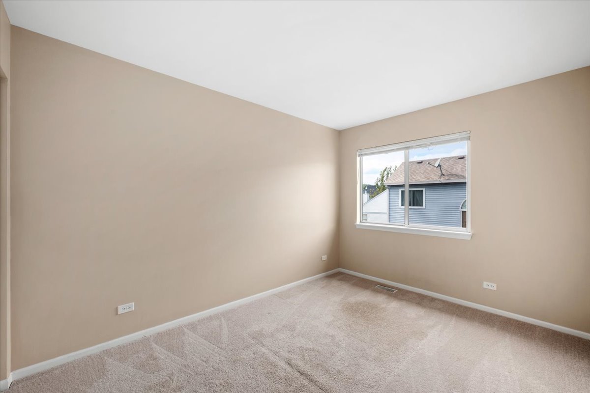 4233 Springlake Drive Property Photo 19