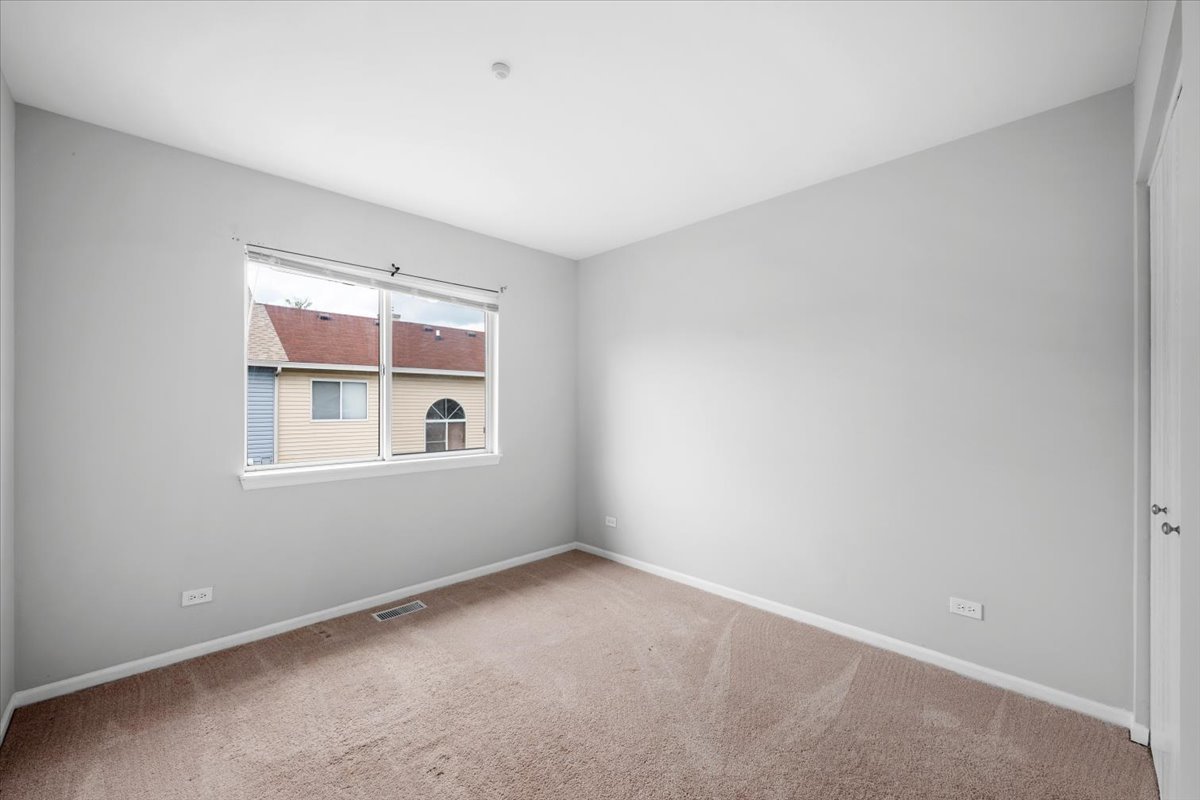 4233 Springlake Drive Property Photo 21