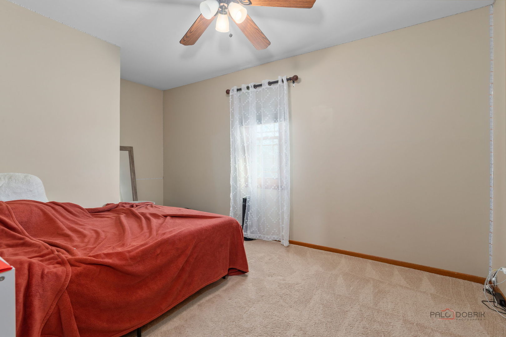 2326 W Weathersfield Way Property Photo 21
