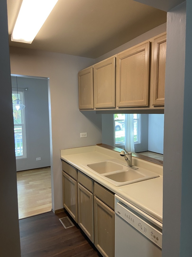 12762137 Property Photo 5