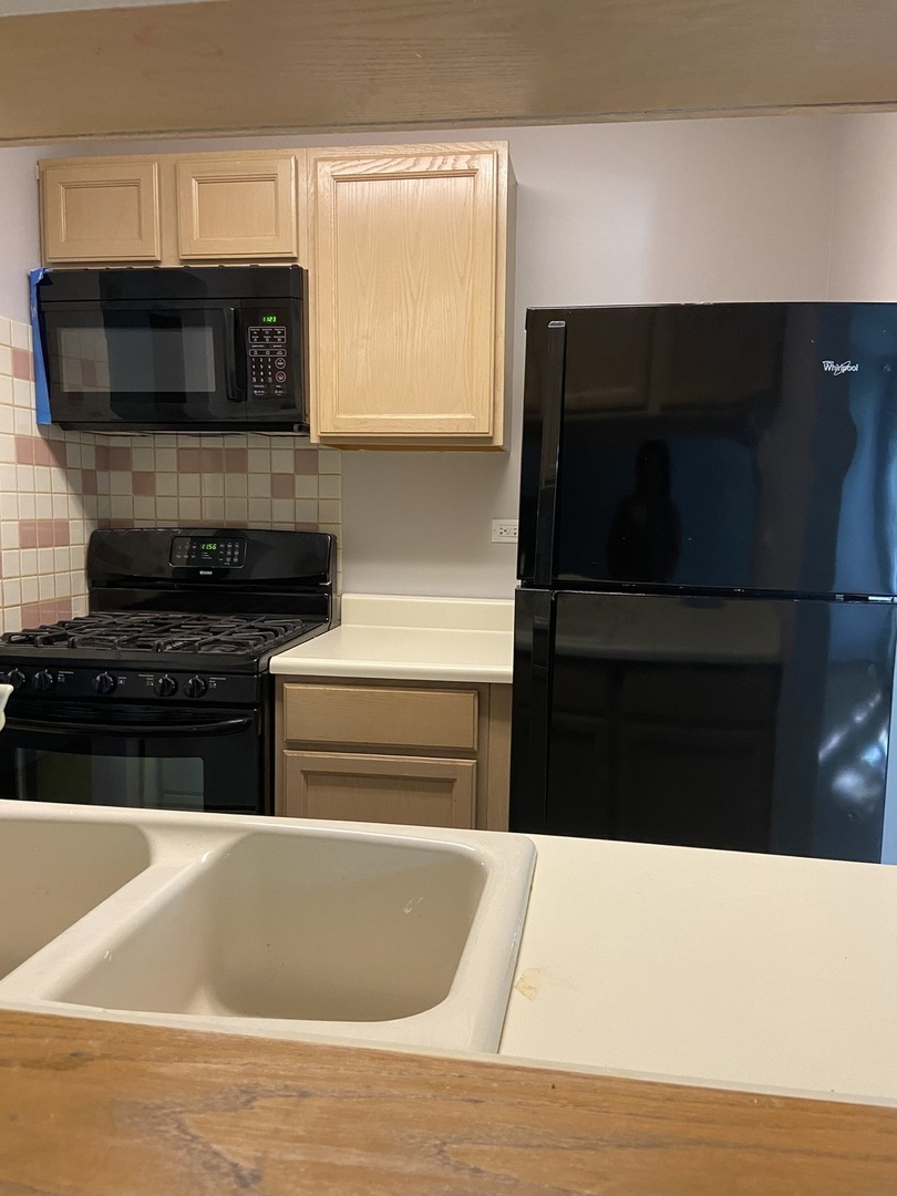 12762137 Property Photo 6