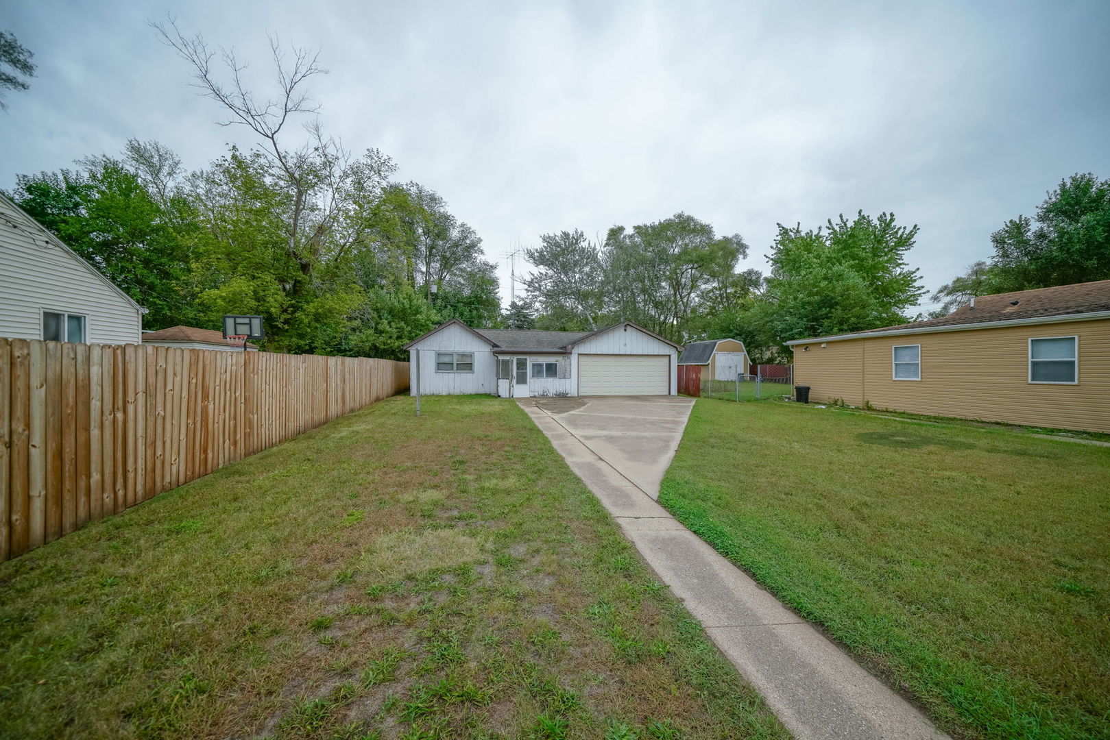 2726 9th Street Property Photo 3