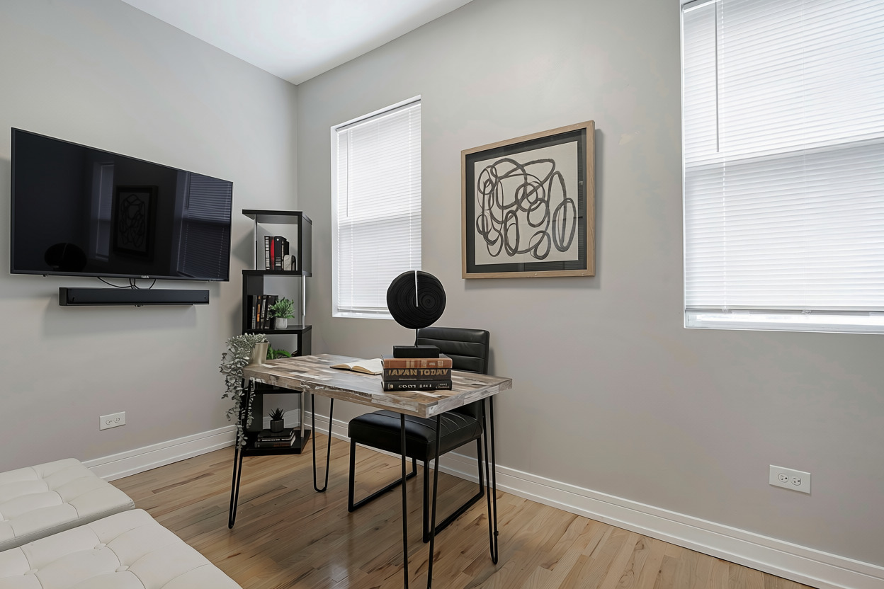 6943 S Calumet Avenue Property Photo 19