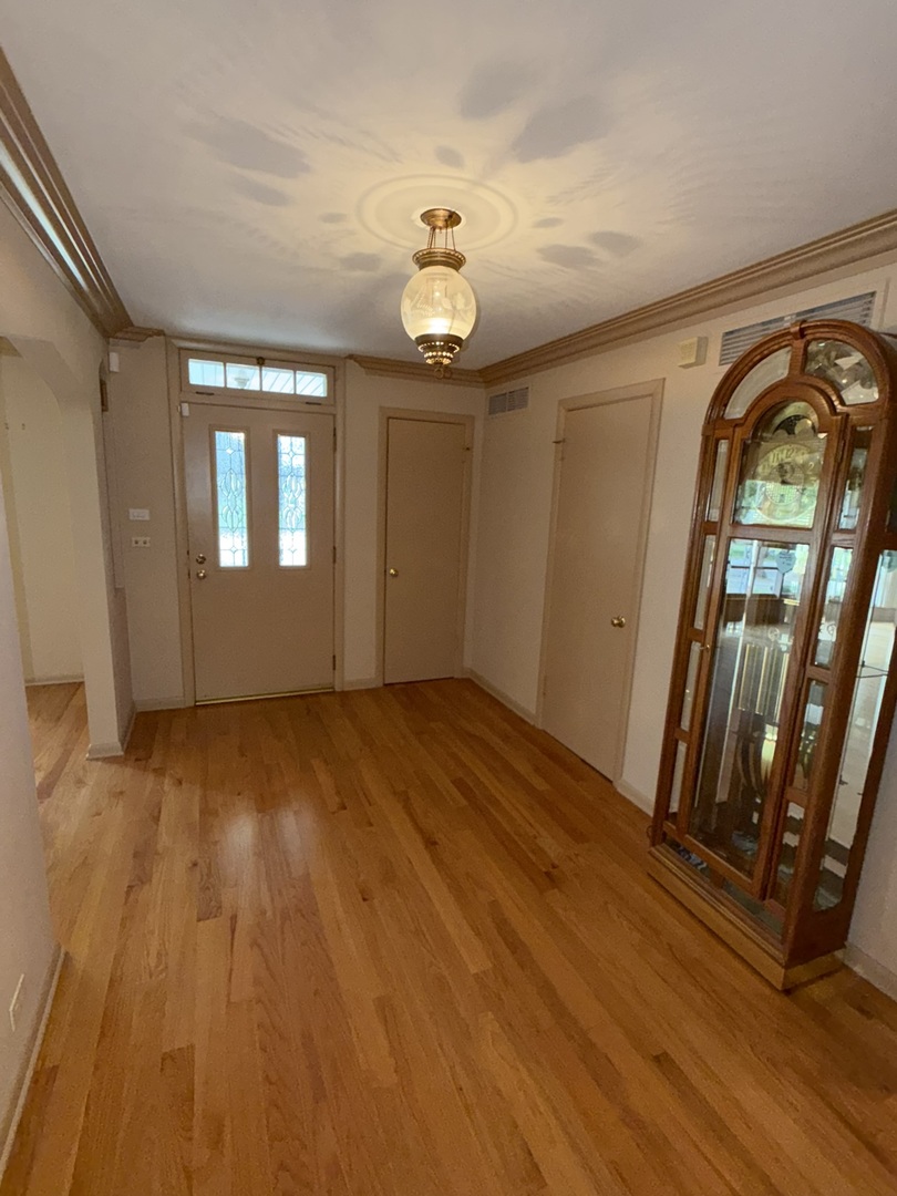 9615 Parkside Avenue Property Photo 10