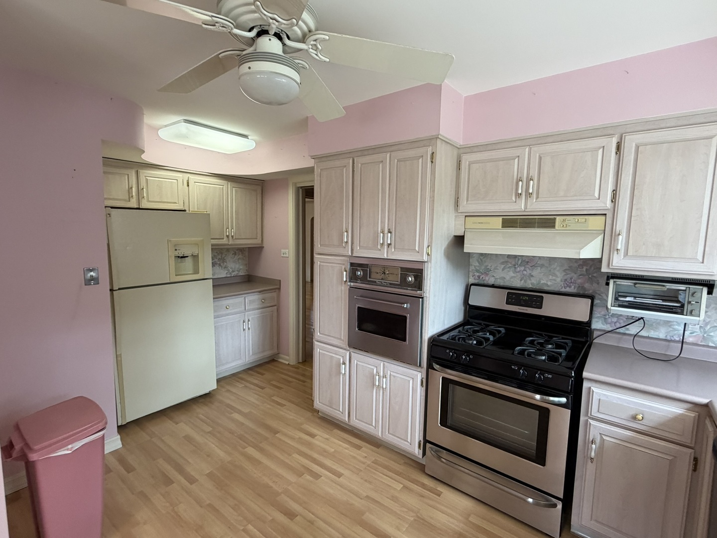 9615 Parkside Avenue Property Photo 14