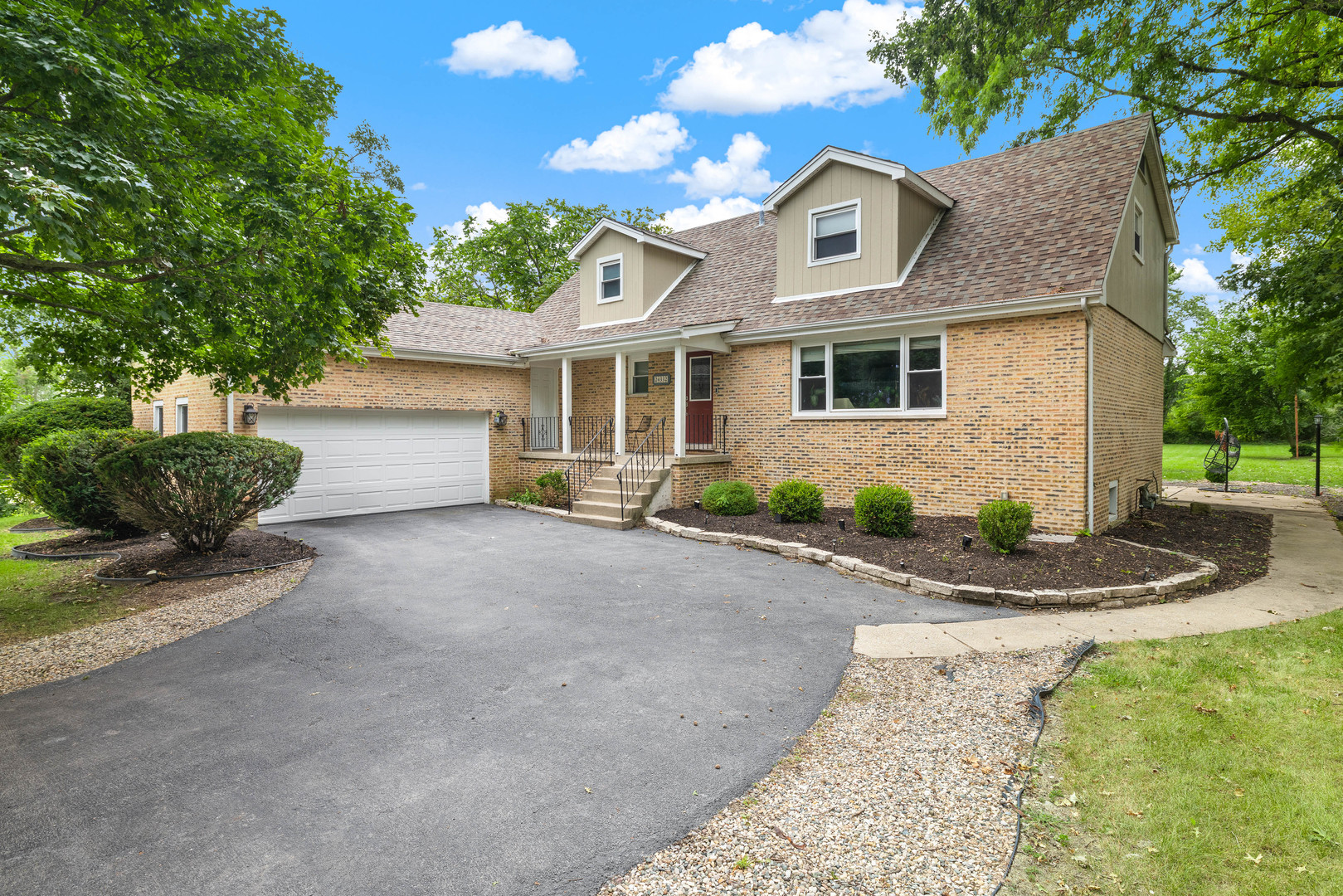 24332 S State Line Road Property Photo 1