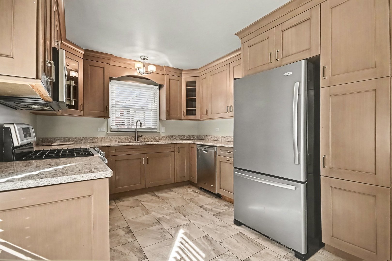 8533 W Sun Valley Drive Property Photo 12