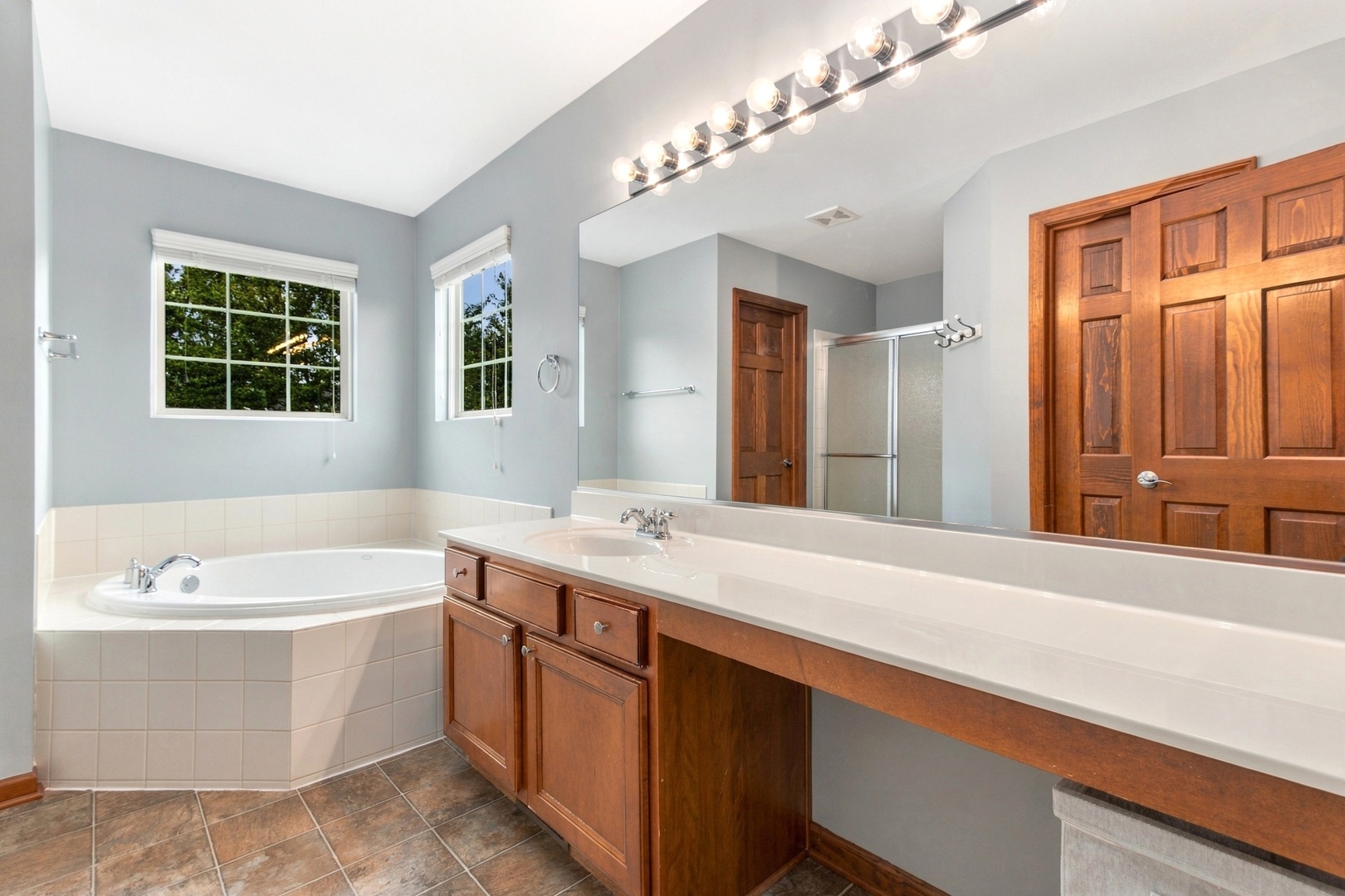 11423 Glenbrook Circle Property Photo 16