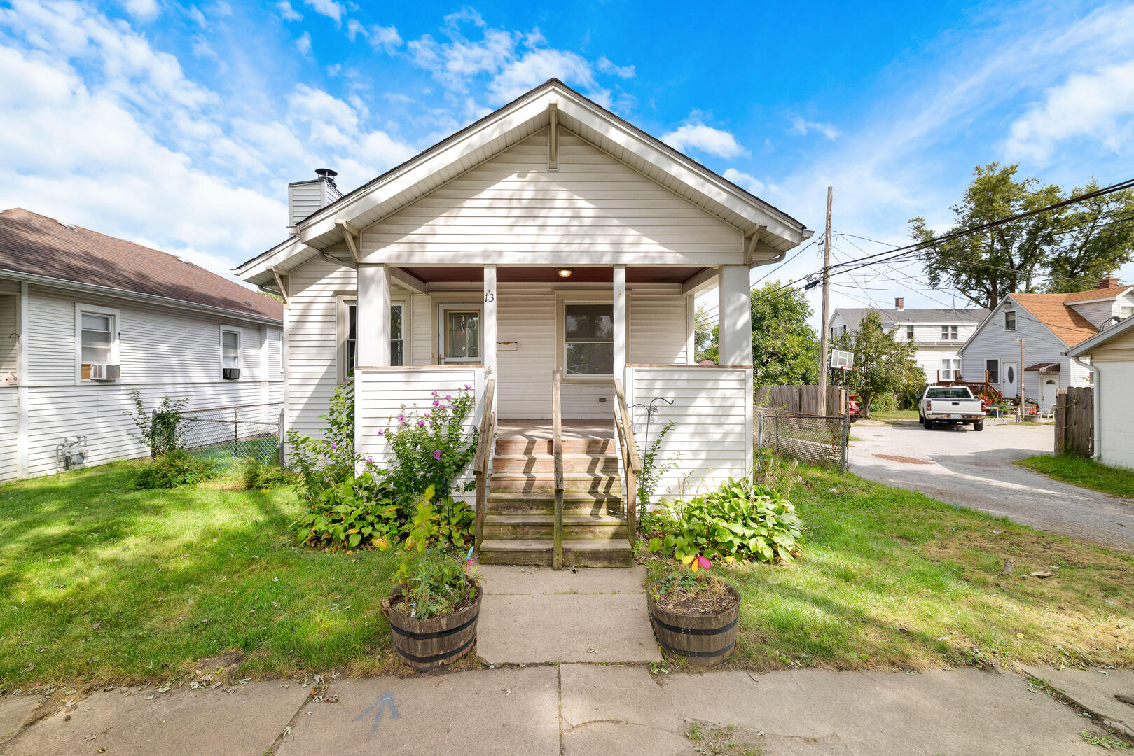 13 W 37th Street Property Photo 1