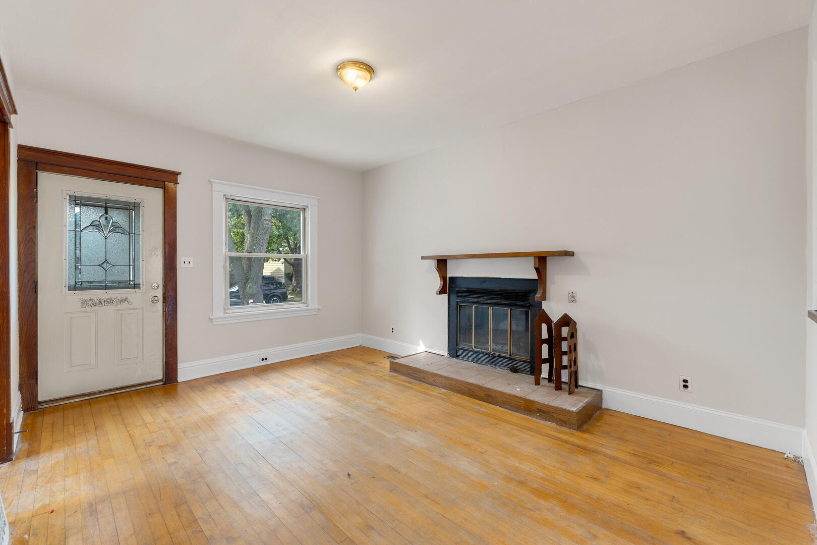 13 W 37th Street Property Photo 5