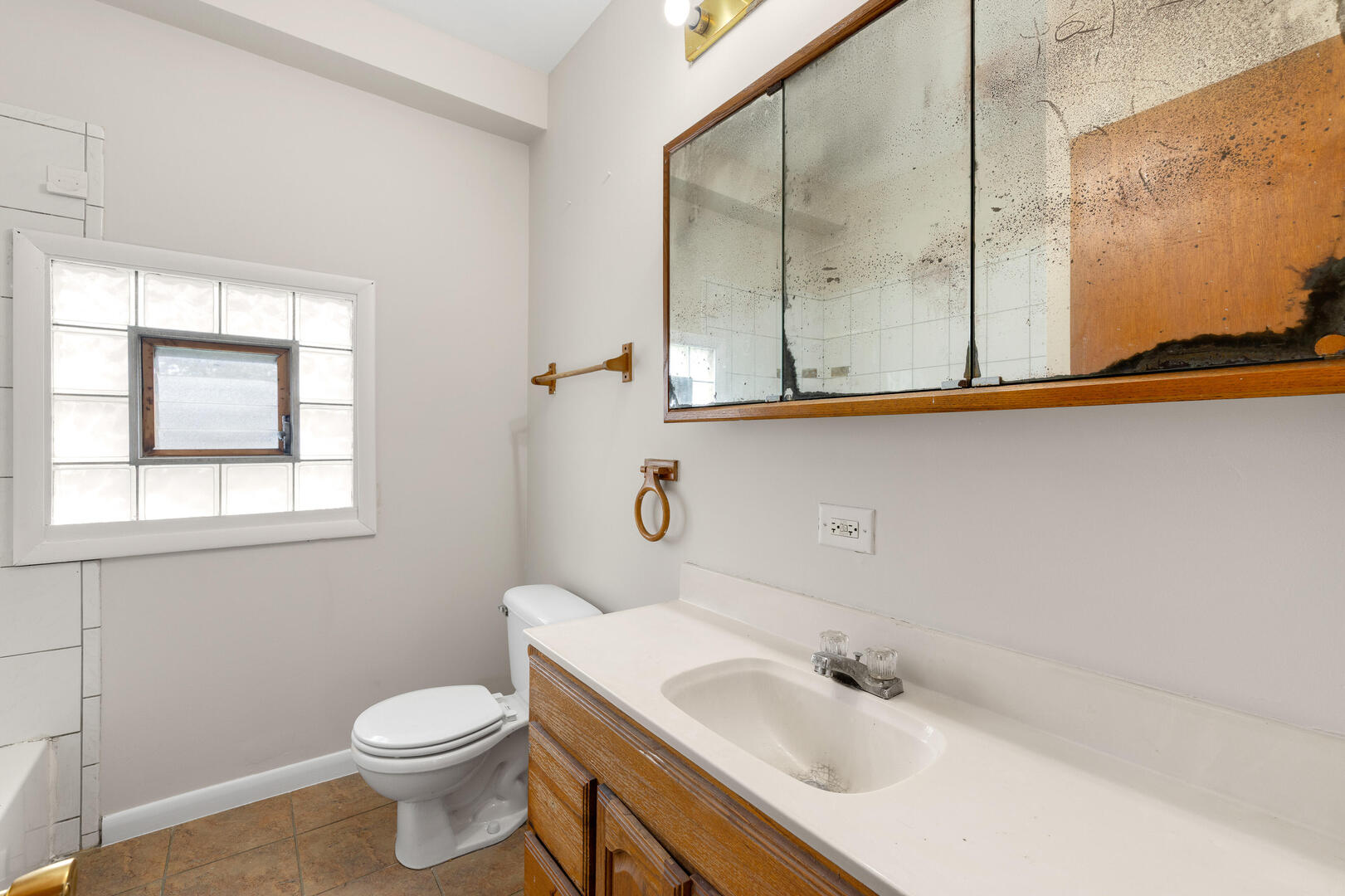 13 W 37th Street Property Photo 11