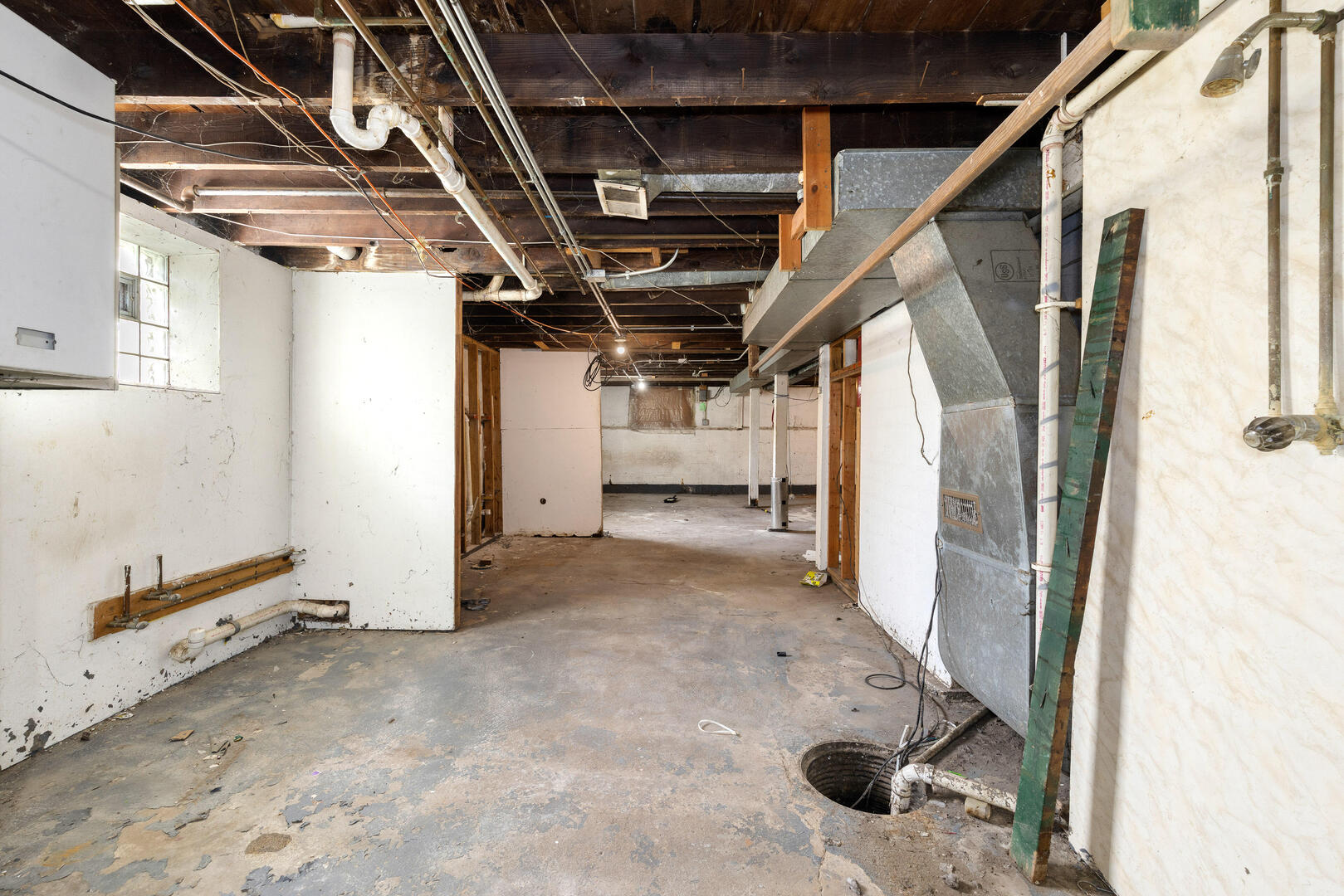 13 W 37th Street Property Photo 24