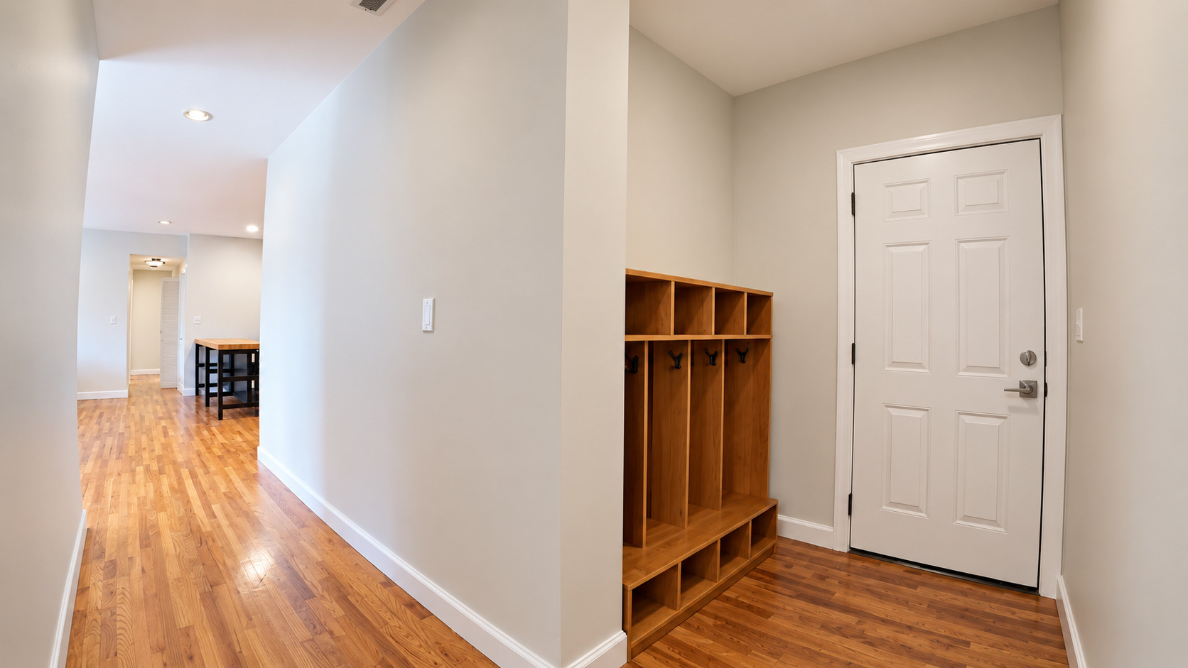 6005 N Kimball Avenue 2a Property Photo 3
