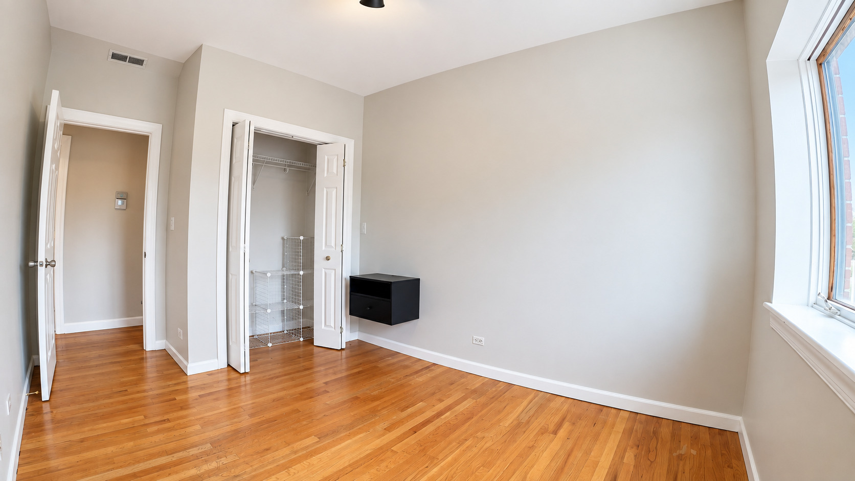 6005 N Kimball Avenue 2a Property Photo 6