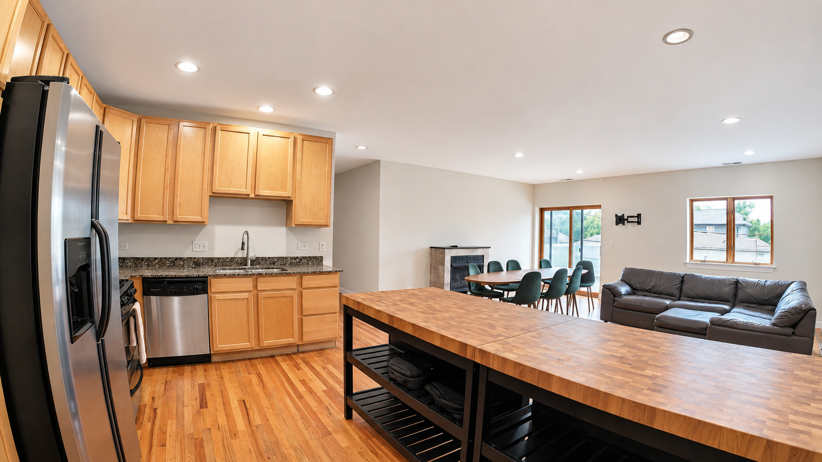 6005 N Kimball Avenue 2a Property Photo 7