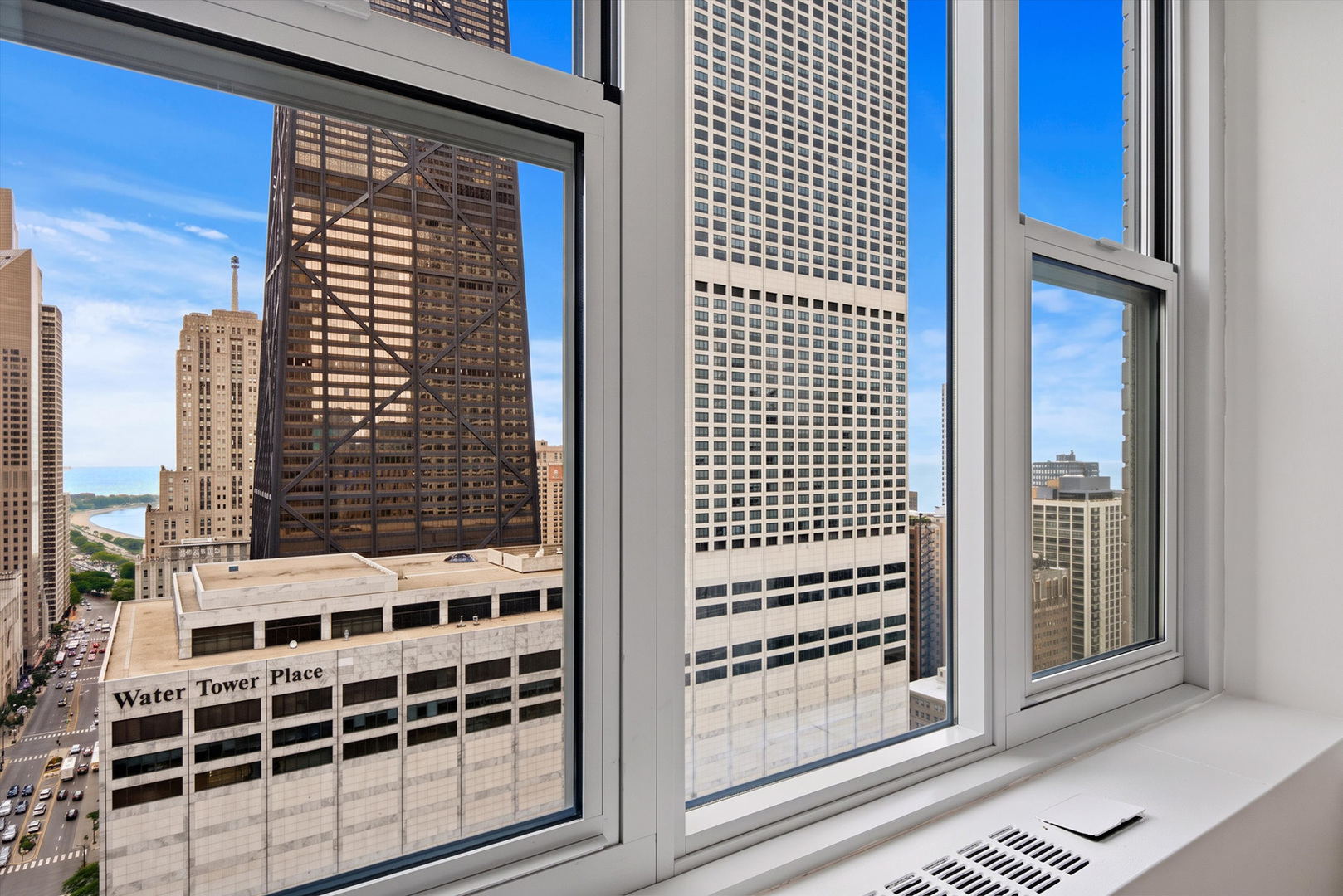 777 N Michigan Avenue 3100 Property Photo 8