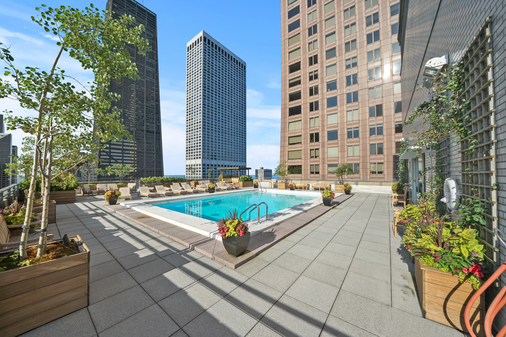 777 N Michigan Avenue 3100 Property Photo 25