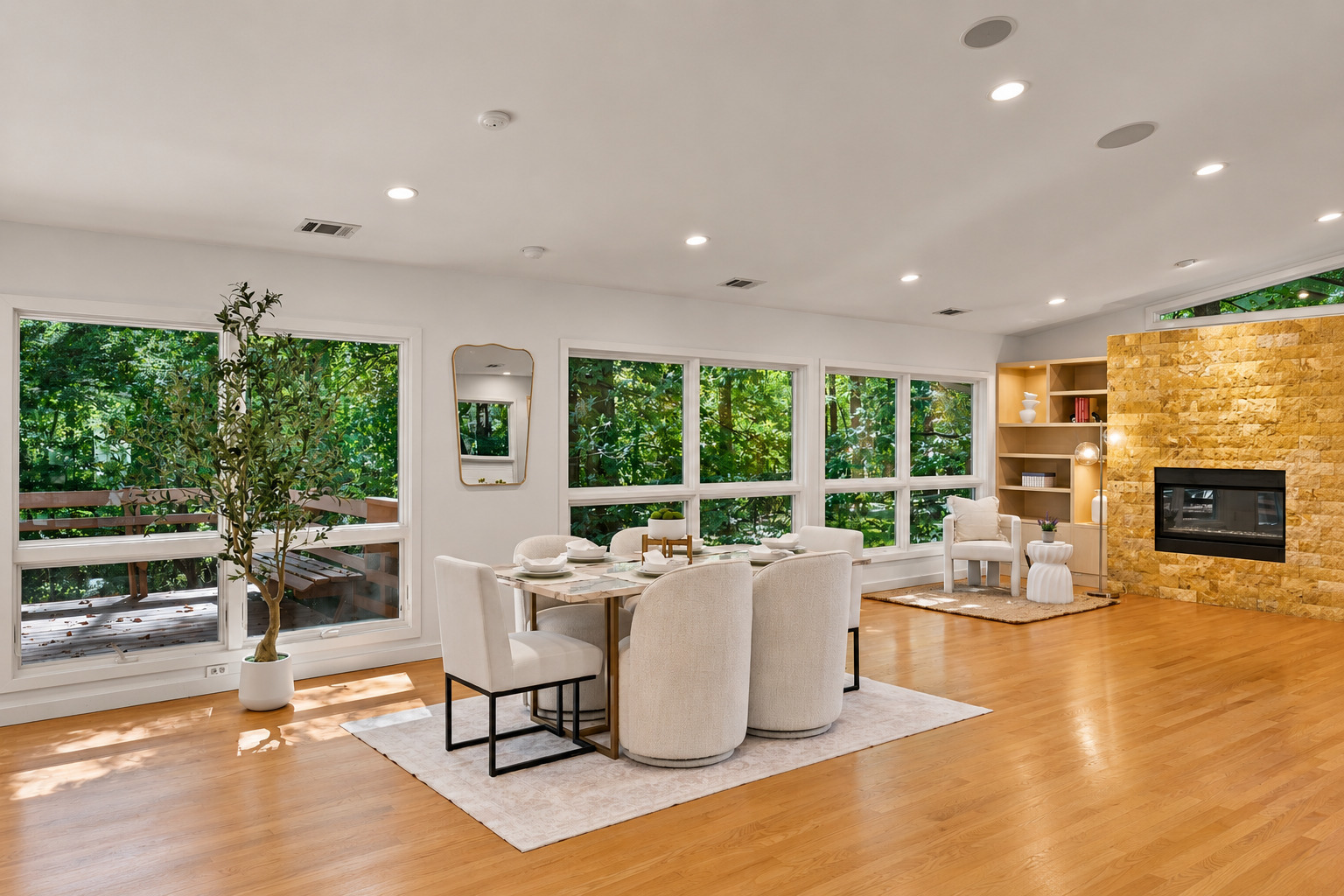 8313 Still Spring Court Property Photo 4