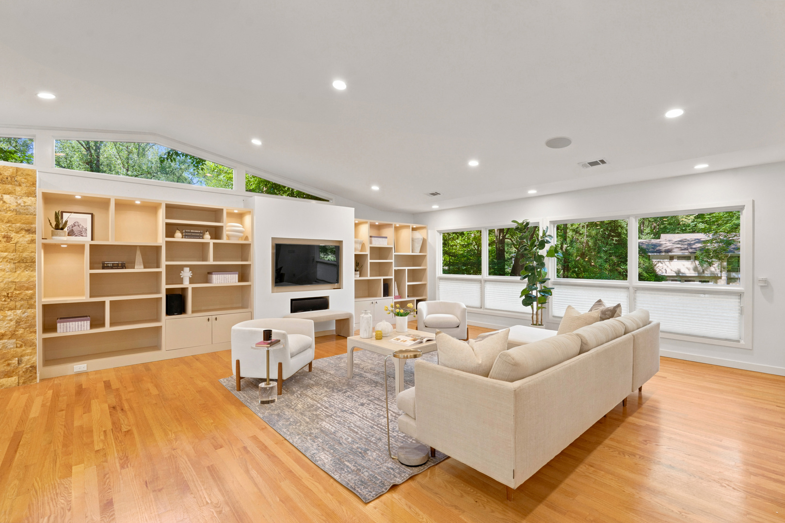 8313 Still Spring Court Property Photo 11